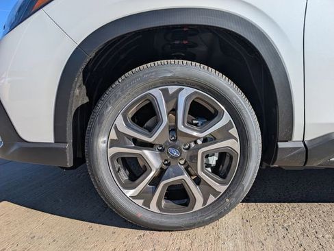 New 2026 Subaru Ascent Limited image 9