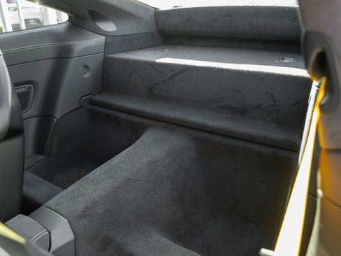 Certified 2026 Porsche 911 GT3 image 33