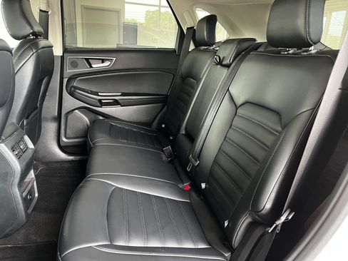 Used 2024 Ford Edge SEL AWD/4WD image 21