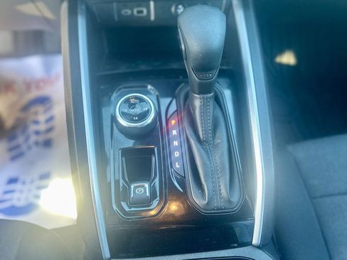 Used 2024 Chevrolet Colorado Trail Boss w/ Advanced Trailering Package image 18