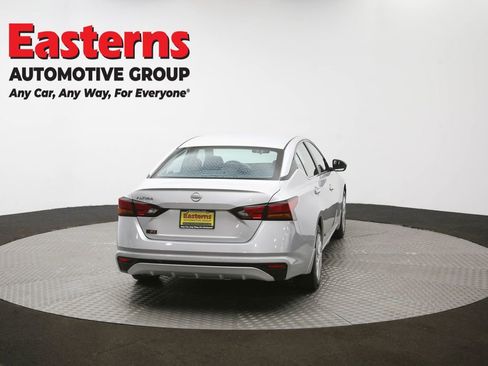 Used 2024 Nissan Altima 2.5 S image 37