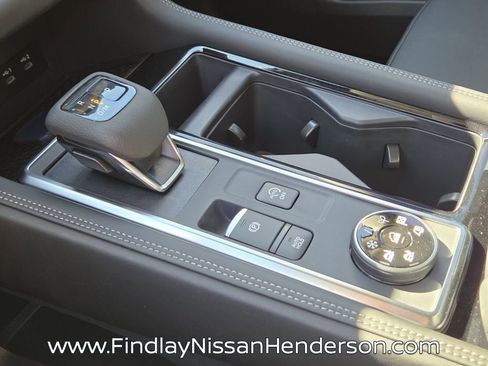 New 2026 Nissan Pathfinder Platinum w/ Cargo Package image 17