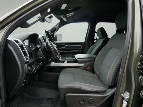 Used 2020 RAM 1500 Big Horn AWD/4WD image 10
