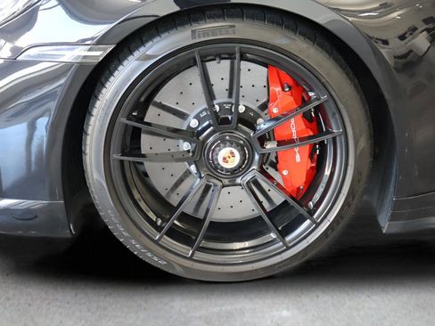 Used 2022 Porsche 911 Turbo S image 19