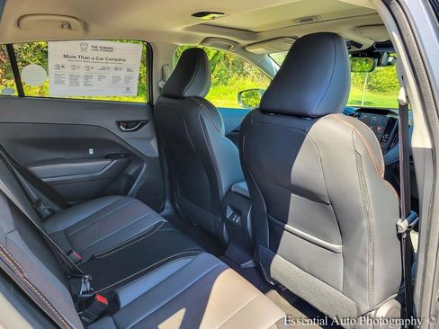 New 2025 Subaru Crosstrek 2.5i Limited w/ Crosstrek Mirror Package image 24
