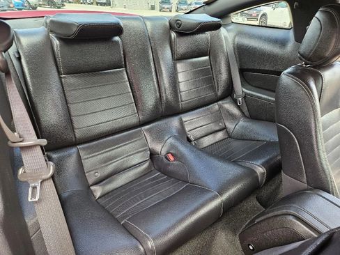 Used 2012 Ford Mustang Premium image 15