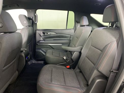 Used 2024 Chevrolet Traverse Z71 AWD/4WD image 27