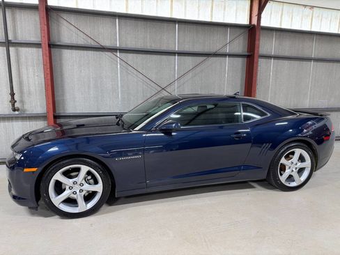 Used 2015 Chevrolet Camaro LT w/ RS Package RWD image 4