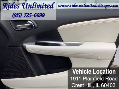 Used 2011 Dodge Journey Lux w/ Trailer Tow Prep Group image 38