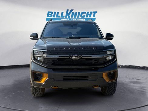 Used 2025 Ford Expedition Tremor image 8