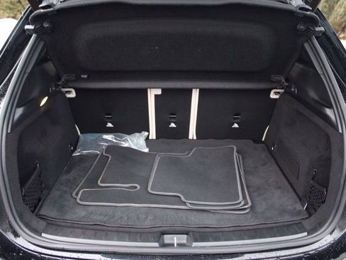 Used 2023 Mercedes-Benz GLA 250 4MATIC image 32