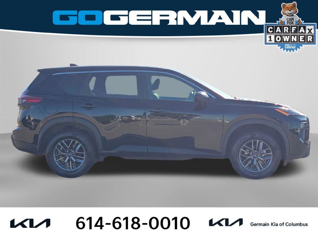 Used 2025 Nissan Rogue S AWD/4WD image 6