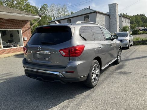 Used 2019 Nissan Pathfinder S AWD/4WD image 5