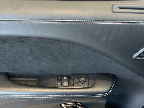 Used 2022 Dodge Challenger SRT Hellcat Redeye image 11