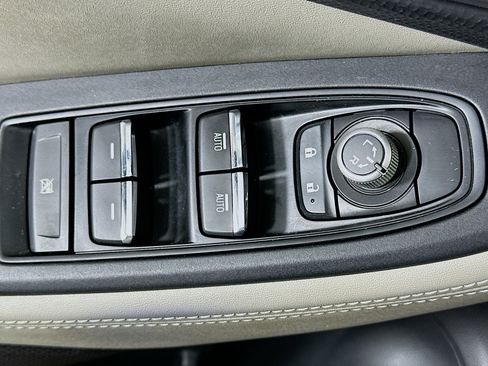 Used 2020 Subaru Forester Limited w/ Popular Package #3 AWD/4WD image 15