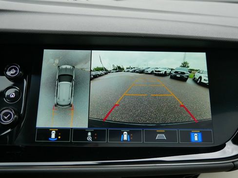 Used 2023 Buick Envision Avenir AWD/4WD image 25