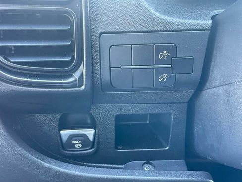 Used 2023 RAM ProMaster 2500 FWD image 20
