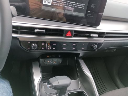 New 2026 Kia Sorento LX image 22