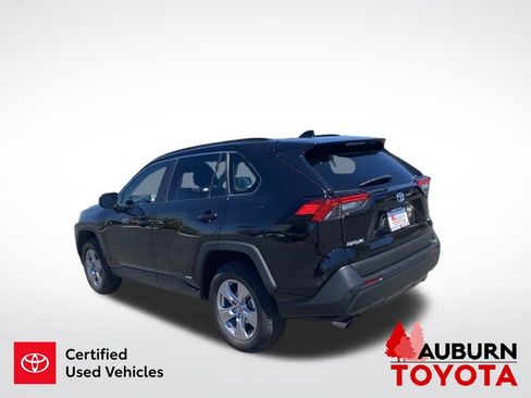 Certified 2024 Toyota RAV4 LE AWD/4WD image 6