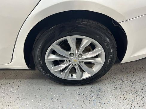 Used 2024 Chevrolet Malibu LT image 9