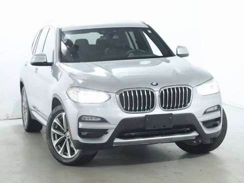 Used 2019 BMW X3 xDrive30i image 2