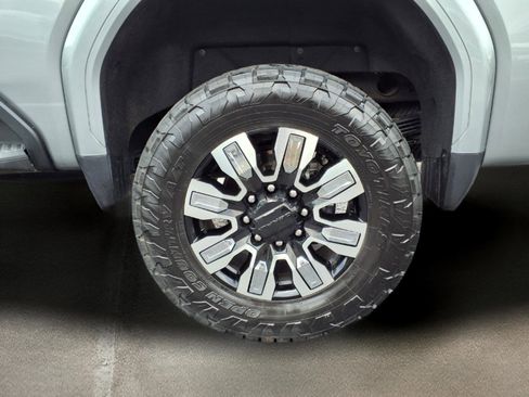 Used 2025 GMC Sierra 2500 Denali w/ Denali Reserve Package AWD/4WD image 20