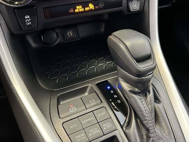 Certified 2025 Toyota RAV4 XLE AWD/4WD image 21