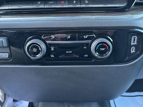 Used 2024 Chevrolet Silverado 2500 LT image 23