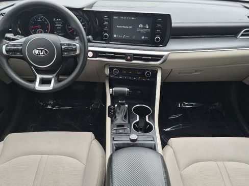 Used 2021 Kia K5 LXS FWD image 12