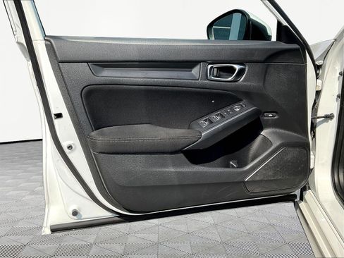 Used 2022 Honda Civic LX image 19