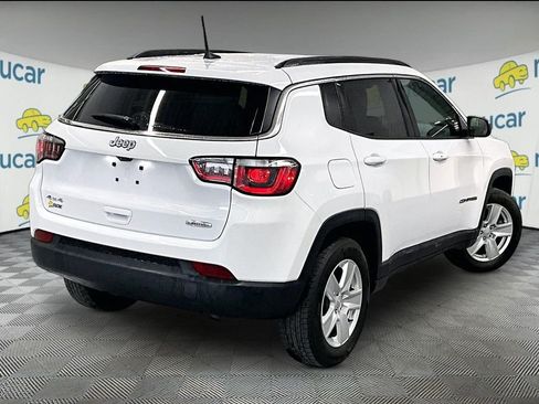 Used 2022 Jeep Compass Latitude w/ Convenience Group AWD/4WD image 6