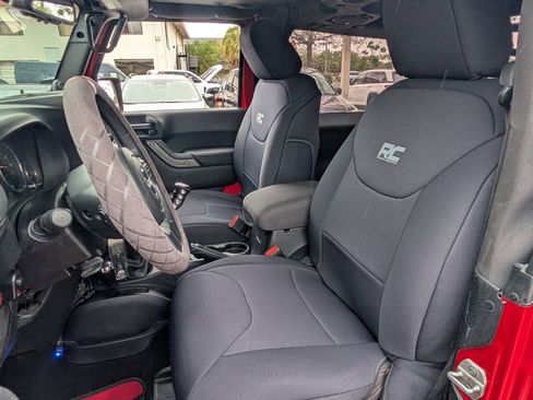 Used 2013 Jeep Wrangler Sport image 13