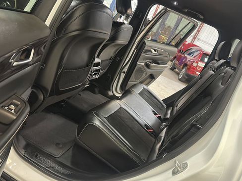 Used 2023 Jeep Grand Cherokee Altitude image 29