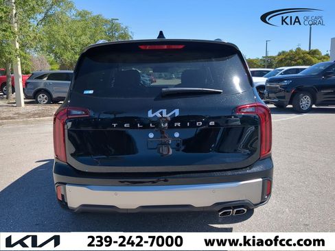 New 2025 Kia Telluride S image 6