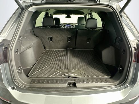 Used 2024 Chevrolet Equinox Premier FWD image 30