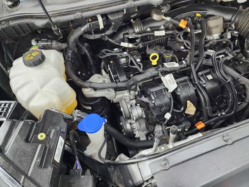 Used 2024 Ford Edge SEL image 19