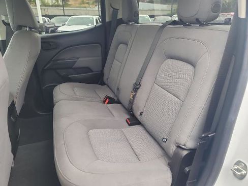 Used 2022 Chevrolet Colorado W/T w/ Custom Special Edition image 21