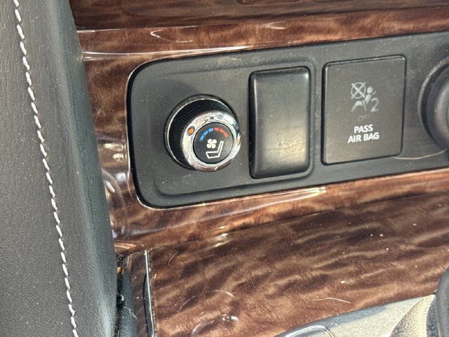 Used 2019 Nissan Armada Platinum w/ Captain's Chairs Package AWD/4WD image 39