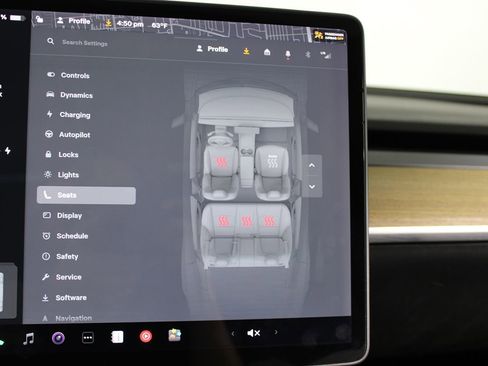 Used 2020 Tesla Model 3 Standard Range Plus image 12