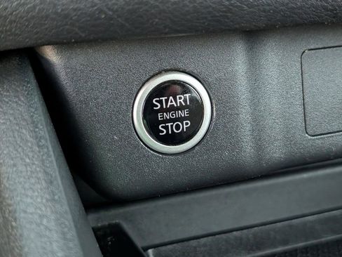 Certified 2023 Nissan Rogue SV image 27