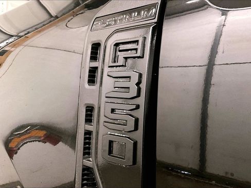 Used 2024 Ford F350 Platinum w/ Tremor Off-Road Package image 13
