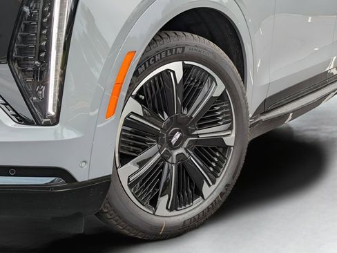 New 2026 Cadillac Escalade IQ Sport 2 w/ LPO, Floor Liner Package AWD/4WD image 2