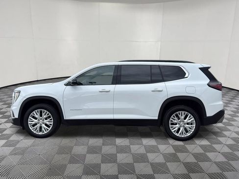 Used 2024 GMC Acadia Elevation AWD/4WD image 9
