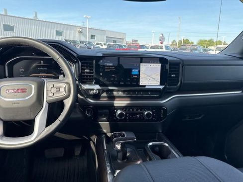 Used 2026 GMC Sierra 1500 SLT w/ SLT Premium Plus Package AWD/4WD image 15