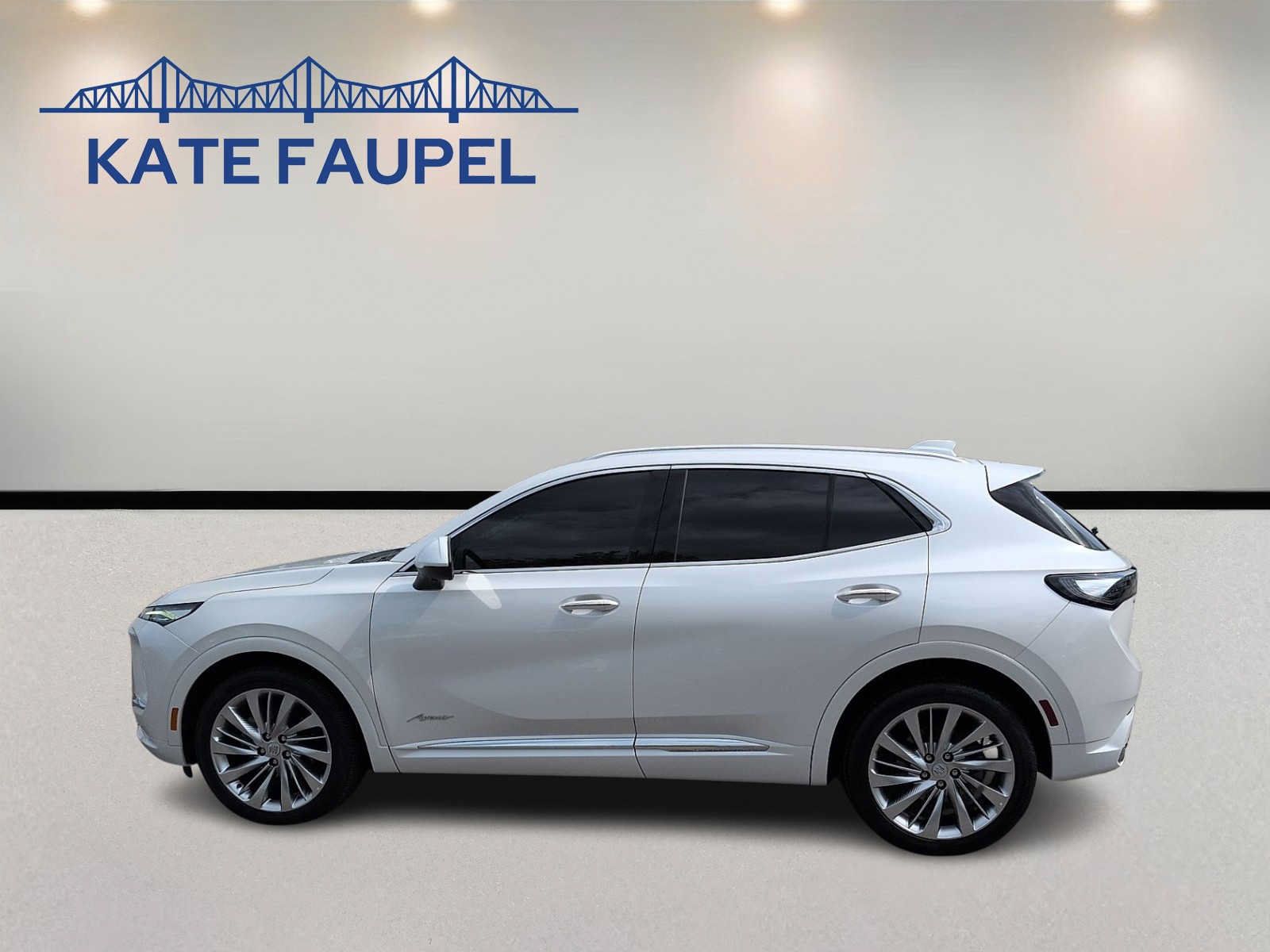 Used 2024 Buick Envision Avenir AWD/4WD image 4