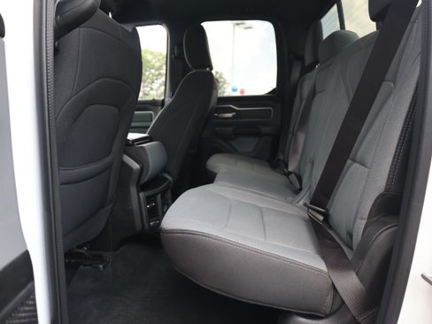 Used 2023 RAM 1500 Big Horn AWD/4WD image 26