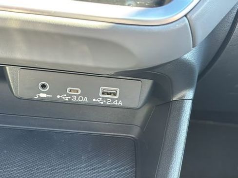 Certified 2025 Subaru Crosstrek 2.0i Premium image 28
