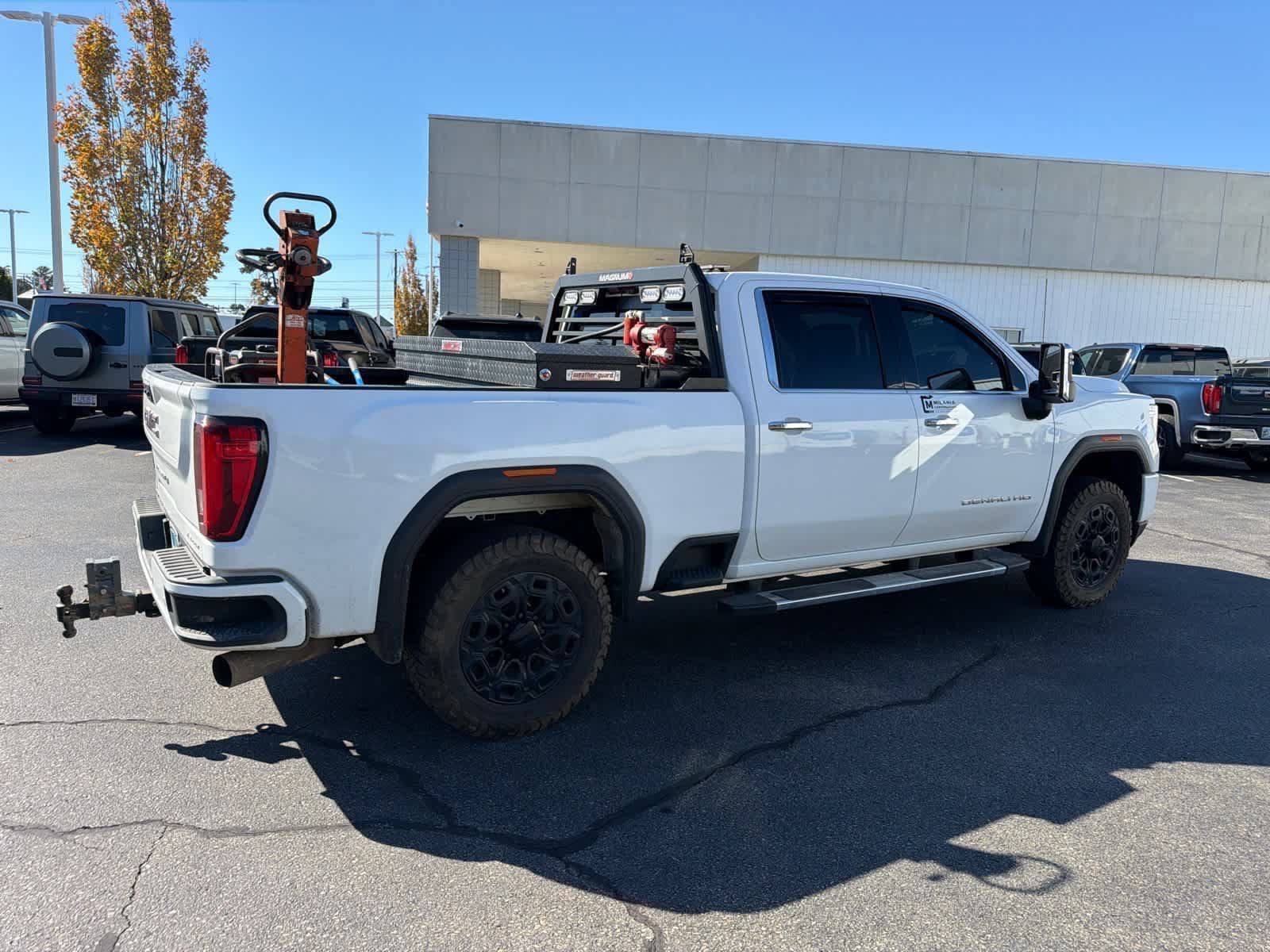 Used 2022 GMC Sierra 2500 Denali w/ Denali Ultimate Package AWD/4WD image 9