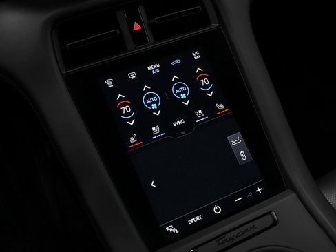 Used 2023 Porsche Taycan image 35