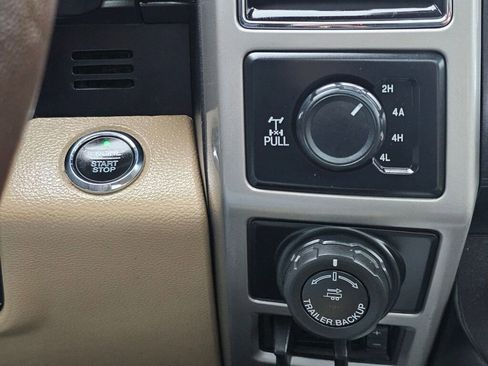 Used 2018 Ford F150 Lariat w/ Equipment Group 502A Luxury image 25